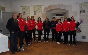 Les Féminines reçues à la Mairie
