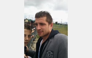 Cédric Carrasso (FC Girondins de Bordeaux) avec Corentin Le Moal (U15) le 11/04/2012