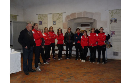 Les Féminines reçues à la Mairie